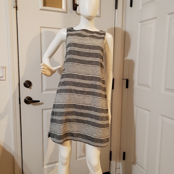 beachlunchlounge Dresses & Skirts - Beachlunchlounge size XS